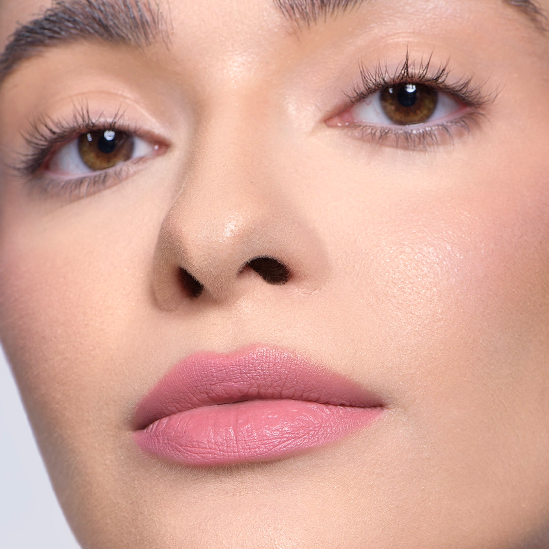 Ruj de Buze Mat Pure Matte Lipstick