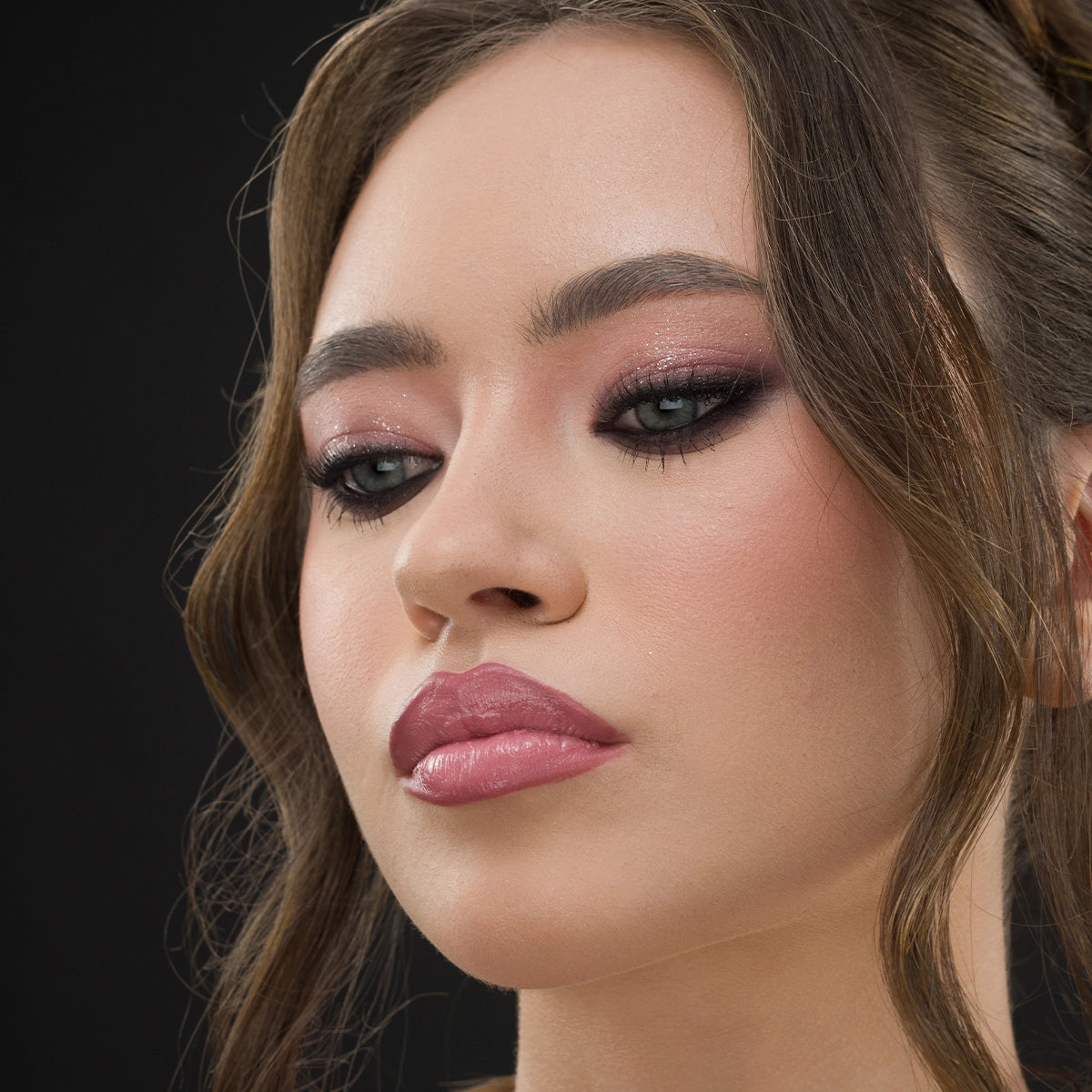 Set Paleta de Farduri Pink Blossom, Mascara 3 in 1 si Tus De Ochi Lichid Waterproof