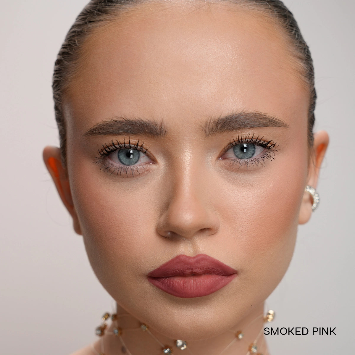 Creion de Buze Pigmentat Vivid Stay Lip Pencil