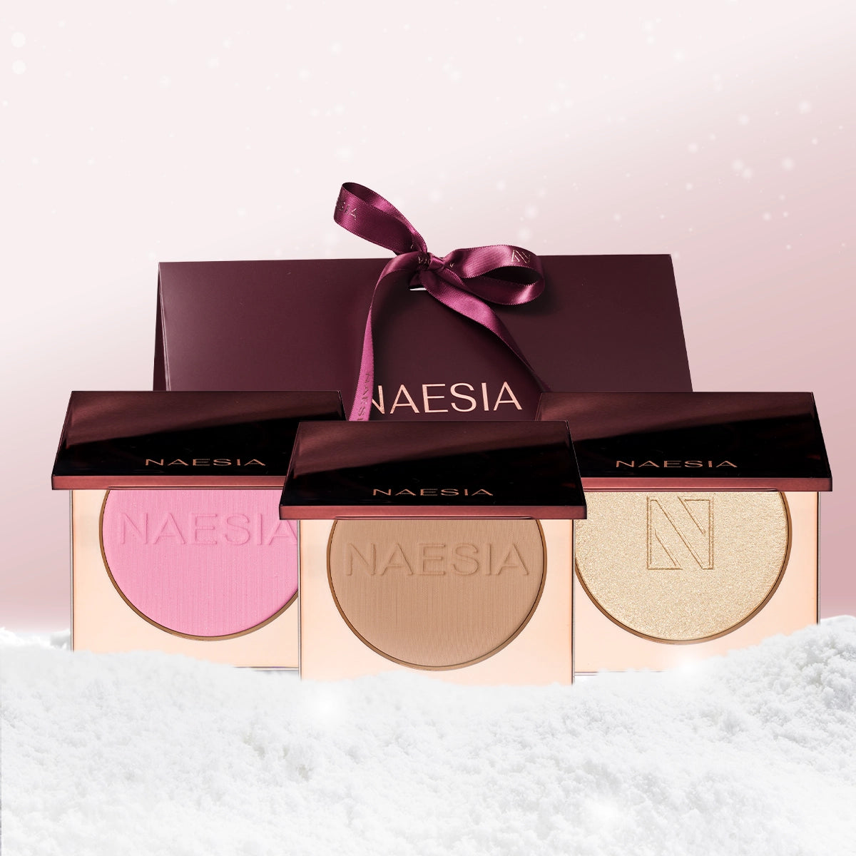 Set Cadou Iluminator Sunlit Veil, Bronzer  Matte Cove si Fard De Obraz Mat Cu Sclipici Blush Breeze