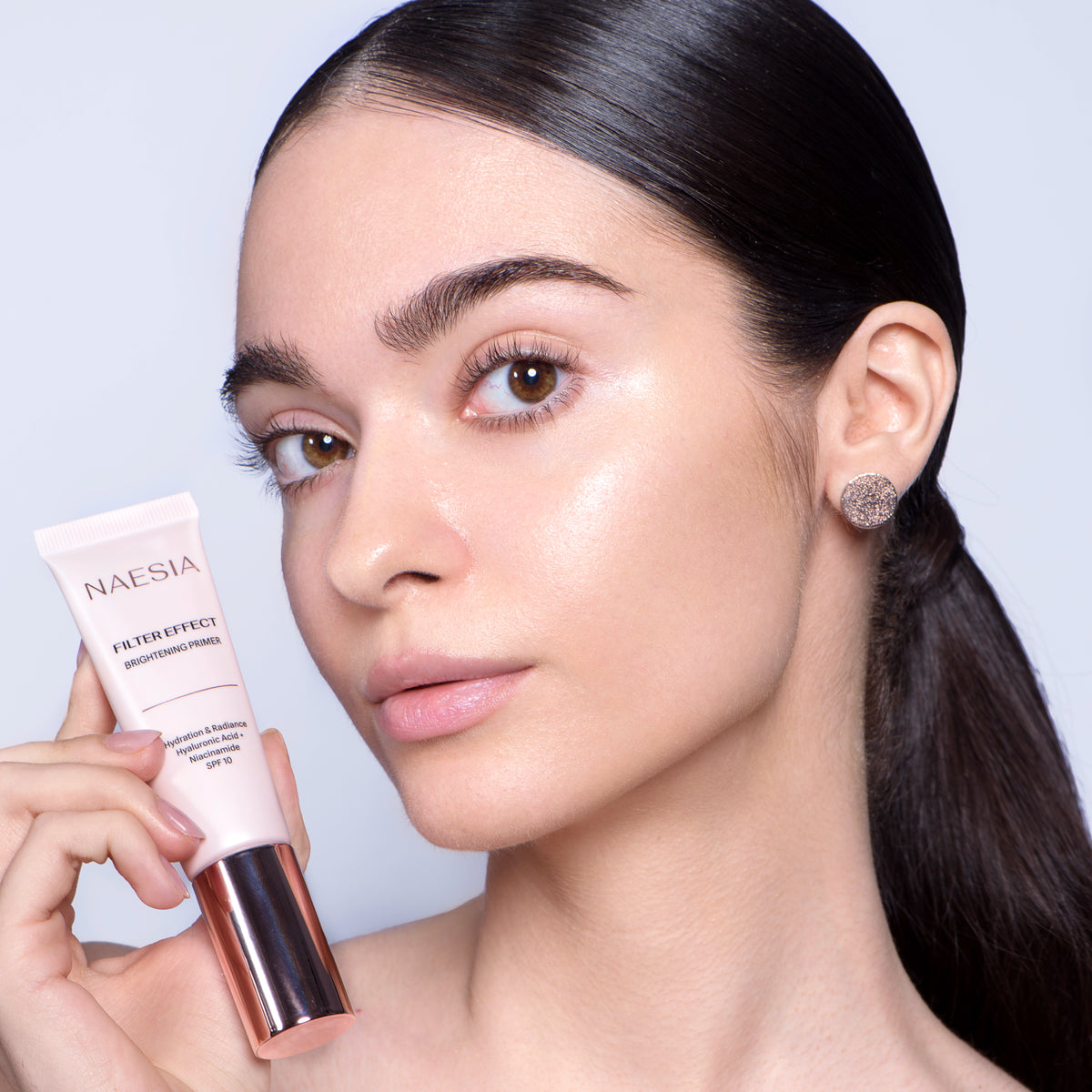 Primer Filter Effect Brightening – Bază de machiaj radiantă cu SPF 10