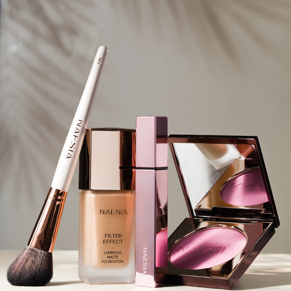Natural Face Set - Set Fond de Ten Filter Effect Hidratant Full Coverage, Fard de Obraz Mat cu Particule de Sclipici